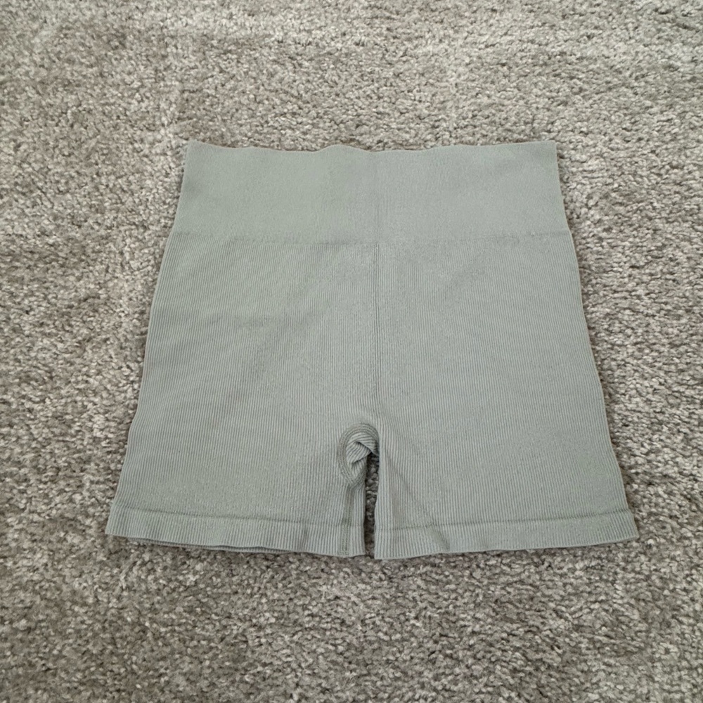 Gilly Hicks Biker Shorts S